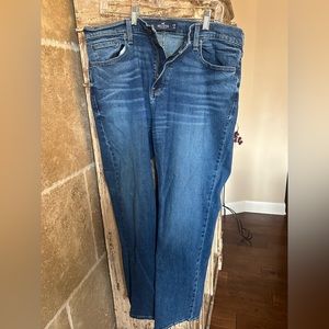 Men’s Hollister jeans
